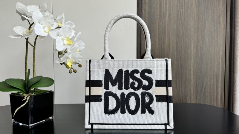 Christian Dior Shopping Bags